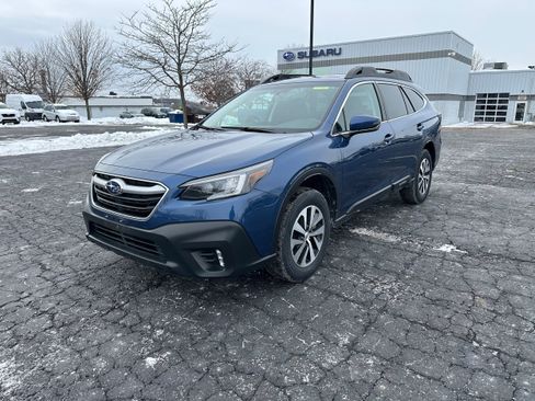 Certified 2022 Subaru Outback Premium w/ Popular Package #1 image 7