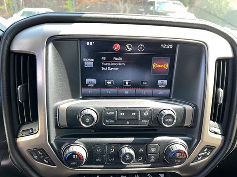 Used 2015 GMC Sierra 2500 Denali w/ Duramax Plus Package image 20