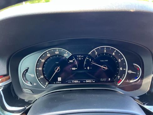 Used 2018 BMW 540i image 32