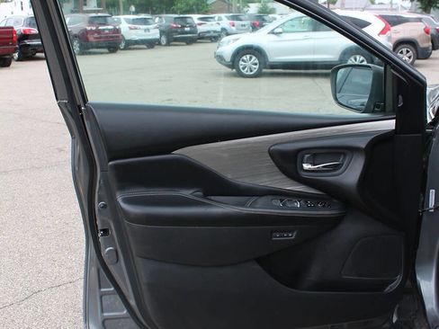 Used 2017 Nissan Murano SL w/ SL Technology Package AWD/4WD image 10