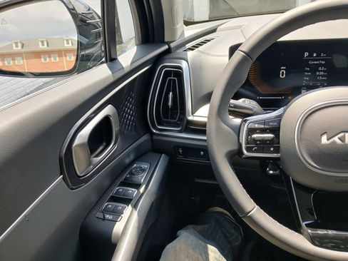 New 2025 Kia Sorento S w/ Panoramic Sunroof Package image 31