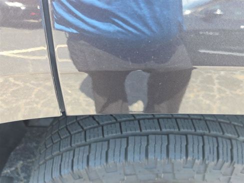 Used 2018 Chevrolet Tahoe LT image 8