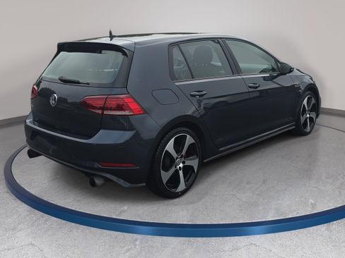 Used 2018 Volkswagen GTI S FWD image 5
