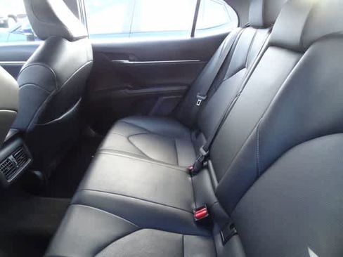 Used 2023 Toyota Camry XSE image 10
