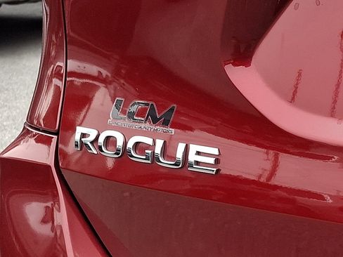 Used 2020 Nissan Rogue SL w/ Premium Package image 34