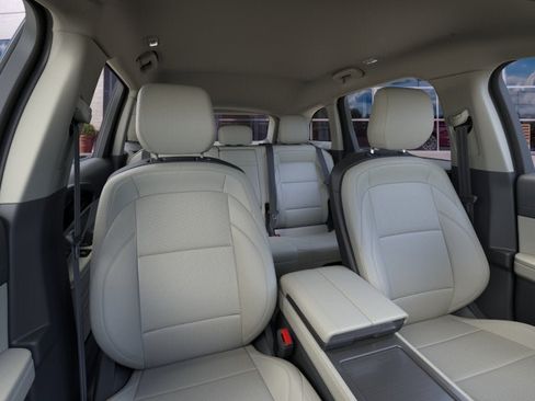 New 2026 Lincoln Nautilus Premier AWD/4WD image 10