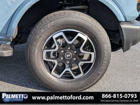 Used 2023 Ford Bronco Outer Banks AWD/4WD image 10
