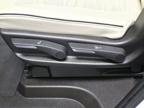 Used 2021 Cadillac Escalade Sport w/ Driver Assist Tech Package image 13