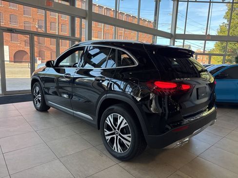 Certified 2025 Mercedes-Benz GLA 250 4MATIC image 5