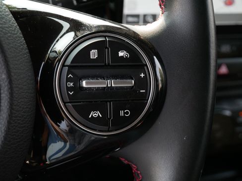 Used 2023 Kia Soul GT-Line FWD image 24