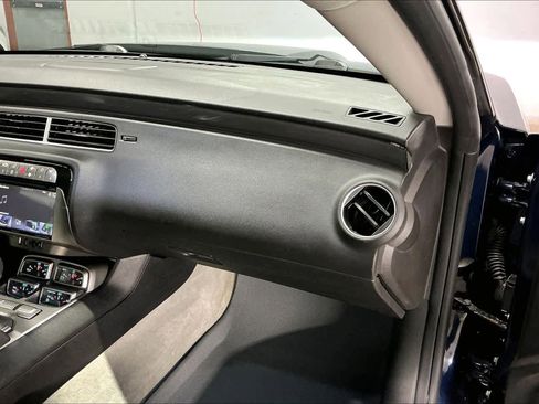 Used 2010 Chevrolet Camaro SS w/ LPO, Ground Effects Package image 18