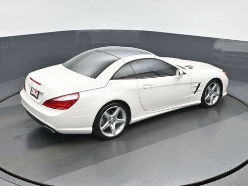 Used 2016 Mercedes-Benz SL 550 image 30