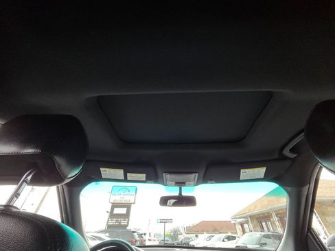 Used 2017 Ford Explorer XLT w/ Equipment Group 202A image 27