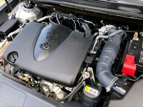 Used 2021 Toyota Avalon Touring FWD image 33