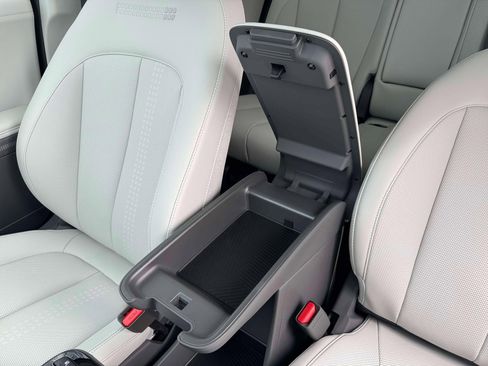 New 2026 Hyundai Ioniq 5 Limited image 18