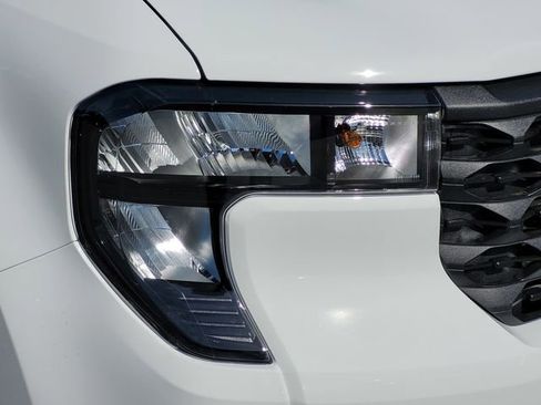 New 2026 Ford Maverick XLT AWD/4WD image 10