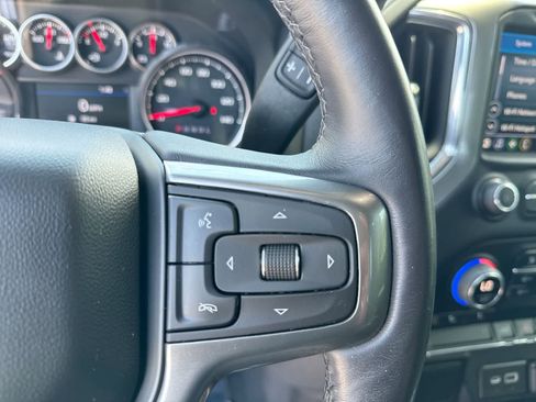 Used 2022 Chevrolet Silverado 1500 RST AWD/4WD image 32