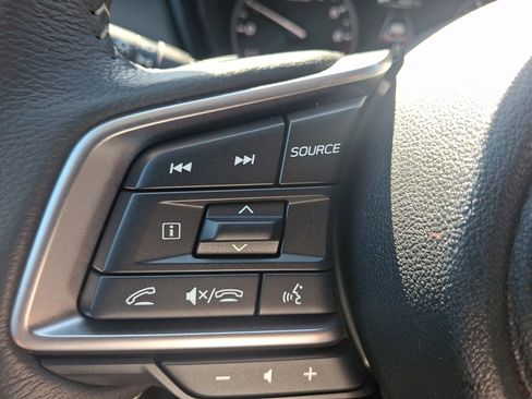 Used 2025 Subaru Outback Premium image 21