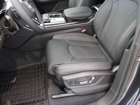 New 2026 Audi Q8 Prestige AWD/4WD image 9
