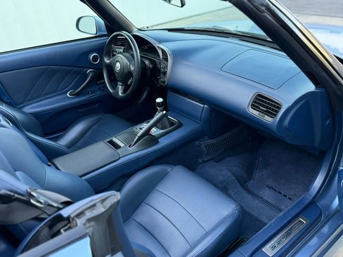 Used 2003 Honda S2000 image 23