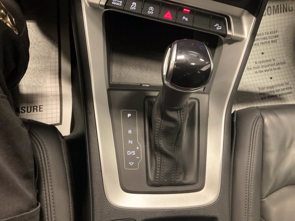 Used 2025 Audi Q3 2.0T Premium AWD/4WD image 19