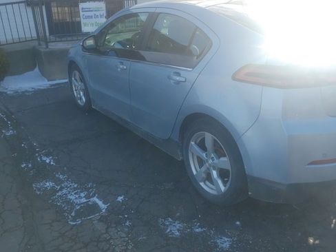 Used 2014 Chevrolet Volt Base w/ Enhanced Safety Package 1 image 9