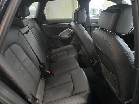 Used 2025 Audi Q3 2.0T Premium AWD/4WD image 40