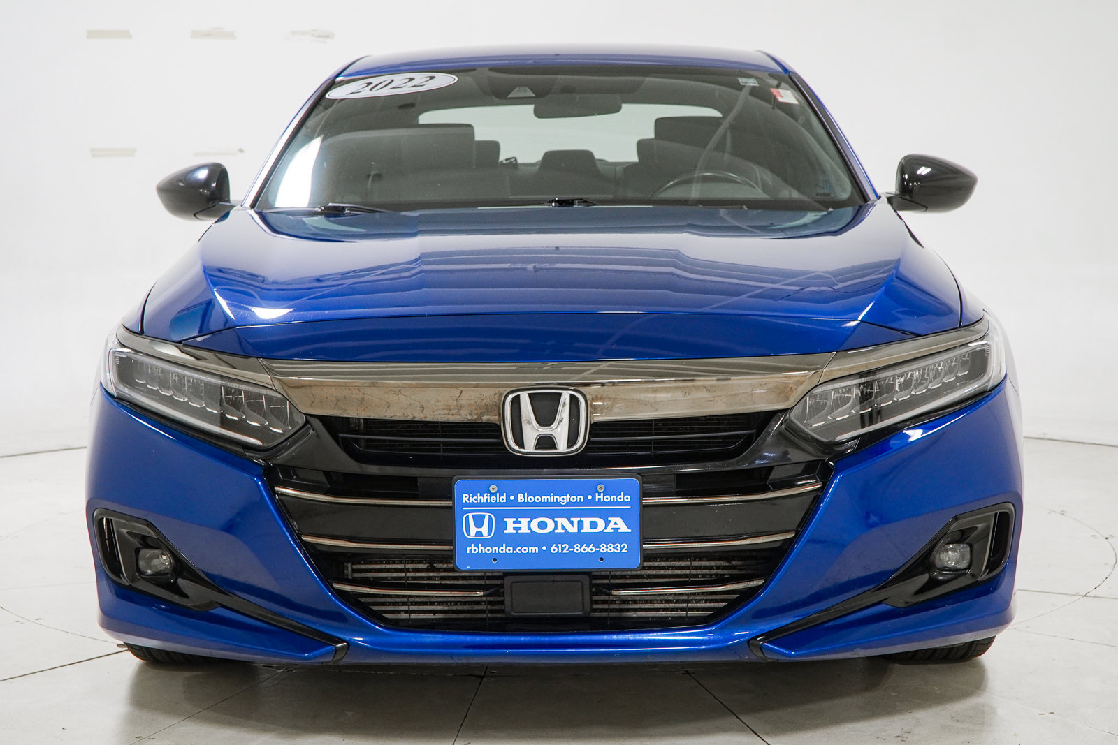 Used 2022 Honda Accord Sport image 3