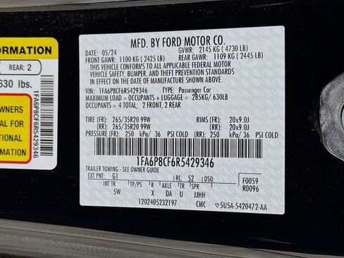 Used 2024 Ford Mustang GT Premium image 31