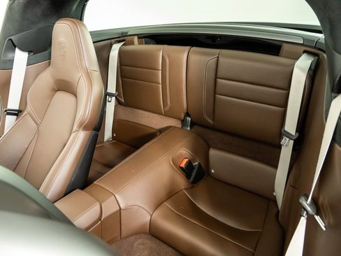 Certified 2024 Porsche 911 Targa 4S image 19