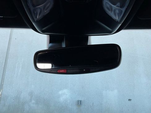 Used 2025 Jeep Compass Limited image 18