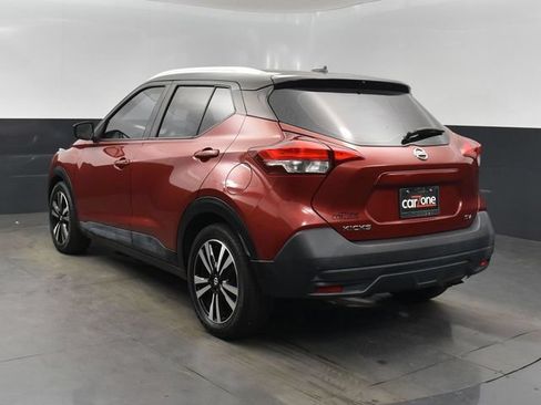 Used 2019 Nissan Kicks SV FWD image 21