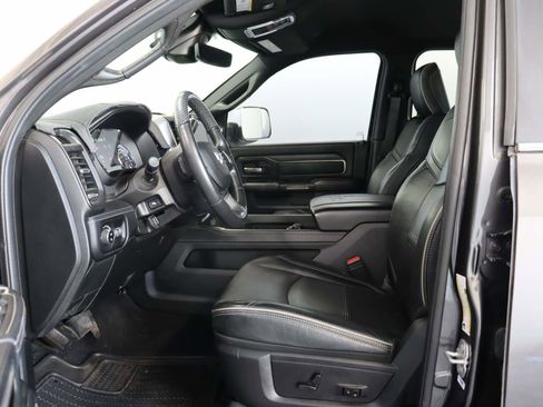 Used 2020 RAM 3500 Limited image 8