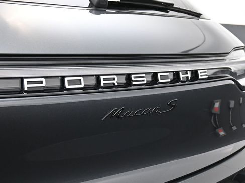 New 2026 Porsche Macan S AWD/4WD image 14