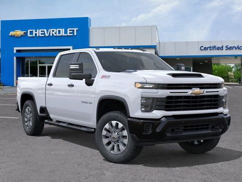 New 2026 Chevrolet Silverado 2500 Custom w/ Custom Value Package AWD/4WD image 7