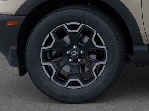 New 2025 Ford Bronco Sport Outer Banks image 19