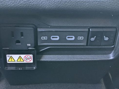 New 2026 Jeep Grand Cherokee Limited w/ Limited Altitude Package image 11