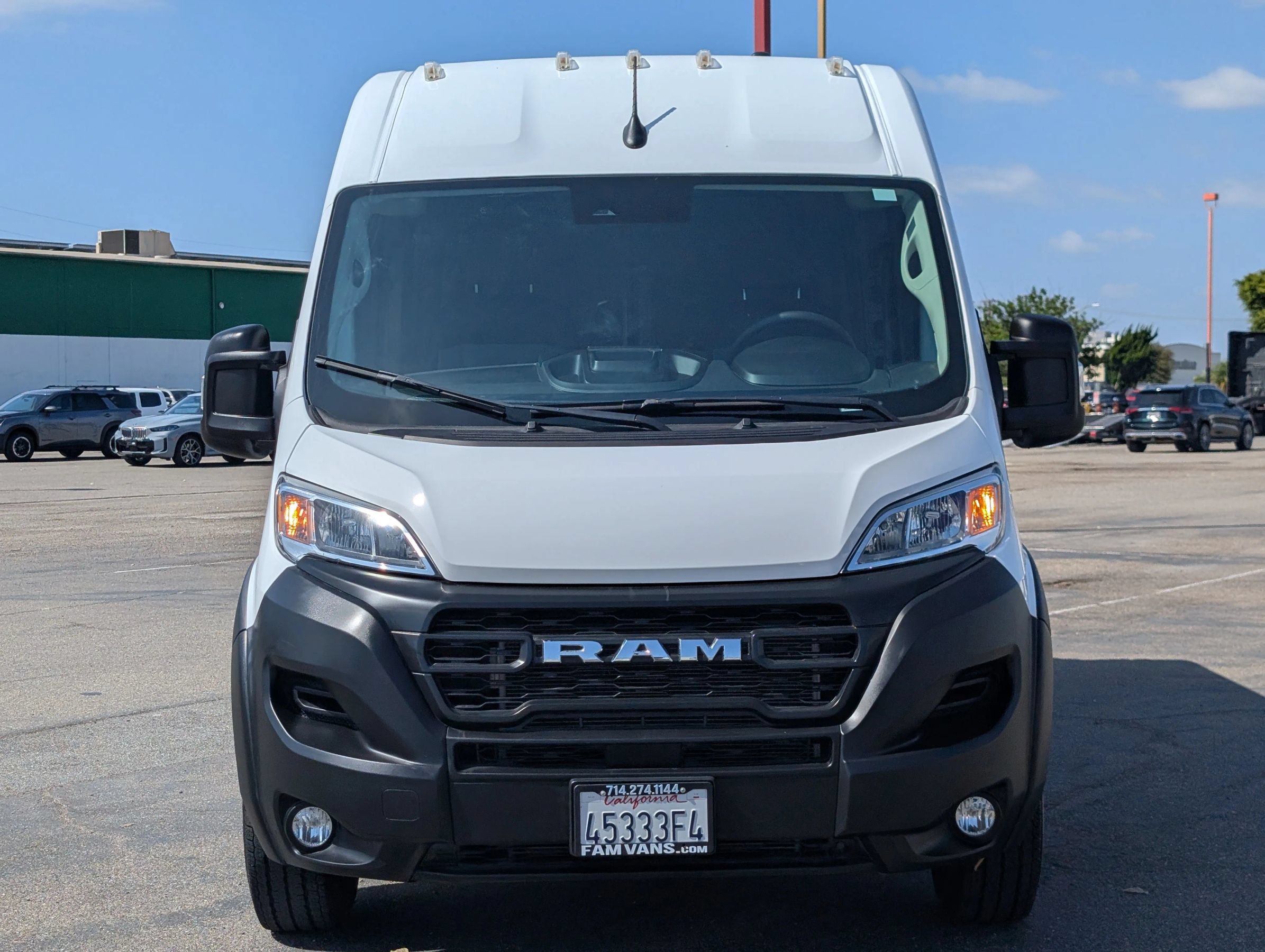 Used 2026 RAM ProMaster 2500 w/ Convenience Group FWD image 2
