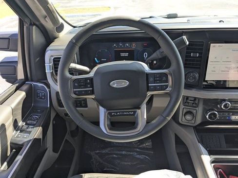 New 2026 Ford F450 Platinum w/ Platinum Plus Package image 17