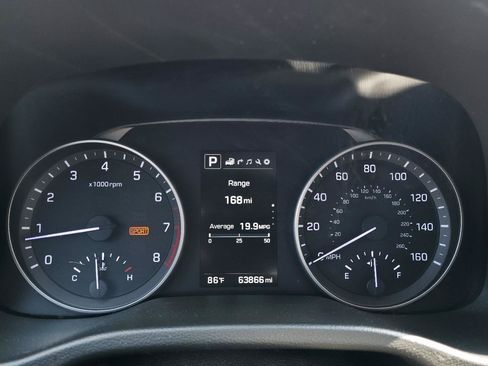 Used 2017 Hyundai Elantra Limited w/ Limited Tech Package 04 FWD image 30