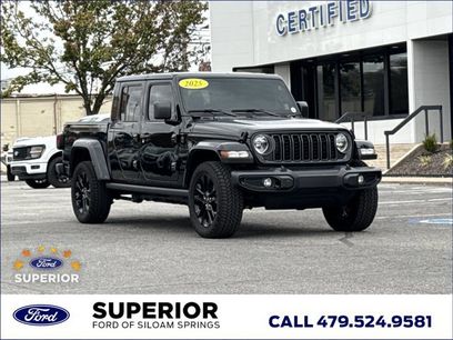 Used 2025 Jeep Gladiator Sport