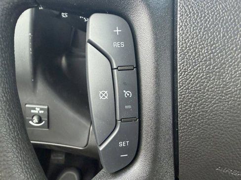 Used 2026 GMC Savana 2500 Extended w/ Driver Convenience Package RWD image 18