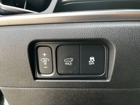 Used 2024 Kia Sorento X-Line EX image 18