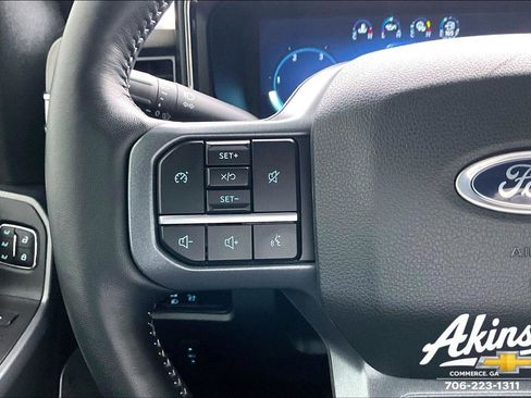 Used 2023 Ford F250 Lariat w/ Chrome Package image 9