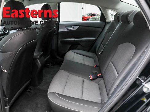 Used 2023 Kia Forte LXS image 21