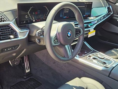 New 2026 BMW X5 sDrive40i w/ M Sport Package image 3