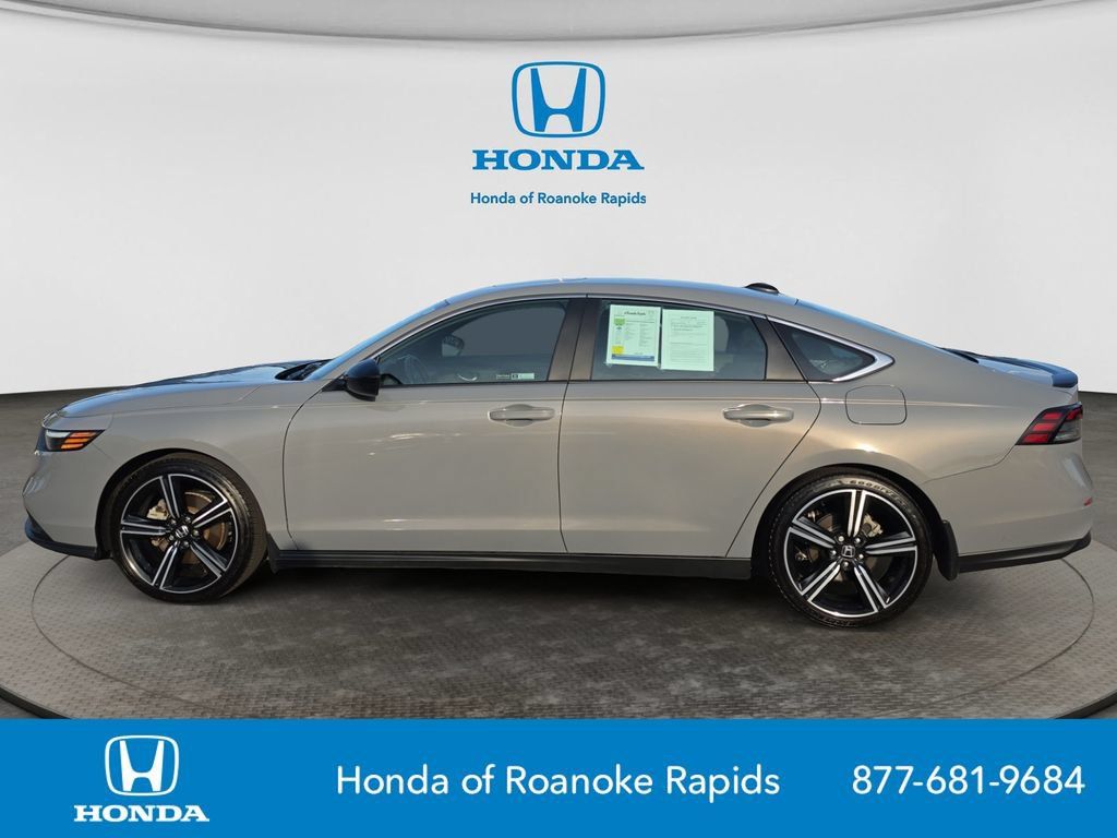 Certified 2025 Honda Accord Sport image 2