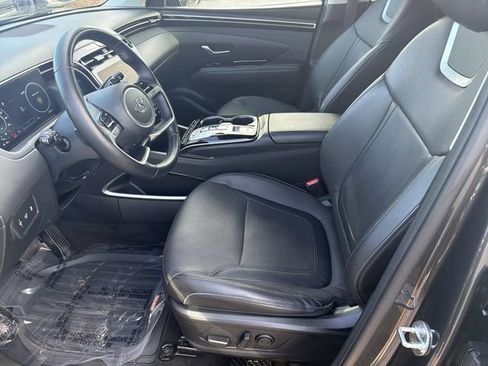 Certified 2023 Hyundai Tucson Limited AWD/4WD image 11