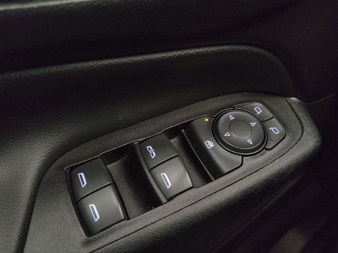 Used 2019 Chevrolet Equinox LT w/ Driver Convenience Package FWD image 27