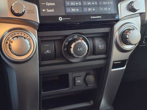 Certified 2021 Toyota 4Runner SR5 image 11